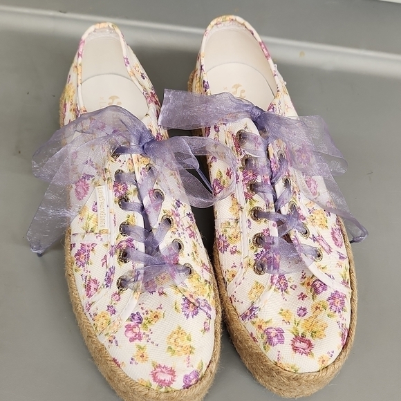 LoveShackFancy Shoes - 𝅺loveshackfancy superga women's size 39.5 EUC tropical sunset